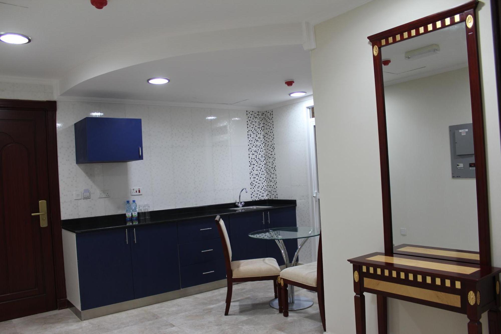 Pioneer Aparthotel Maskat