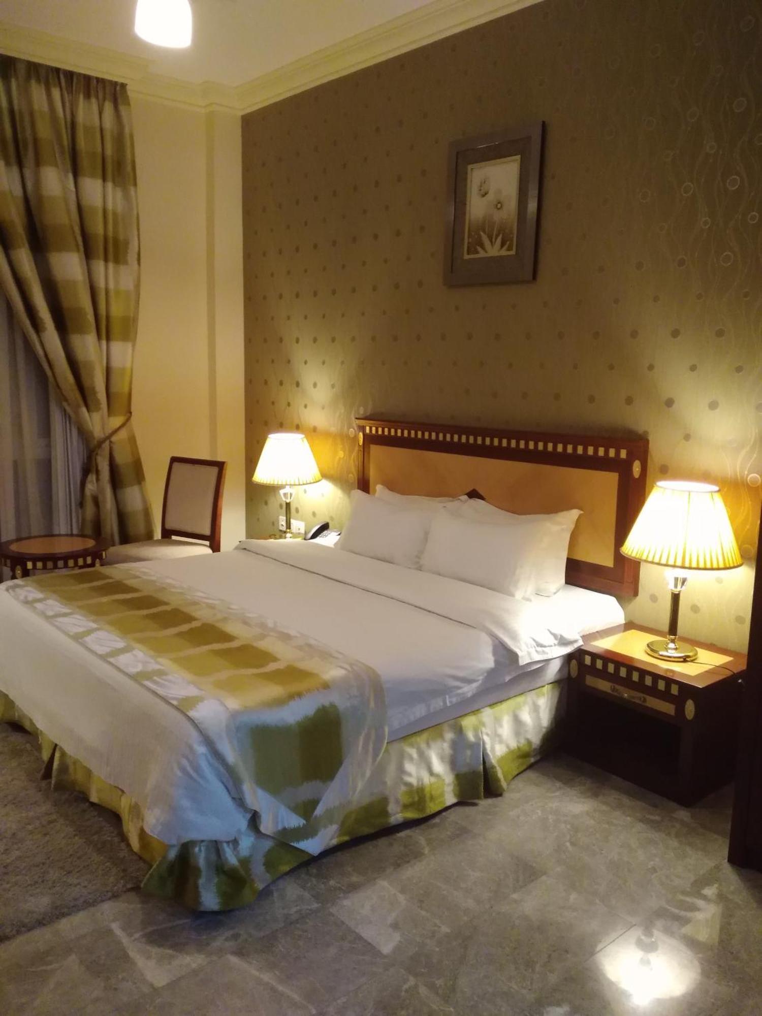 Aparthotel Pioneer Maskat