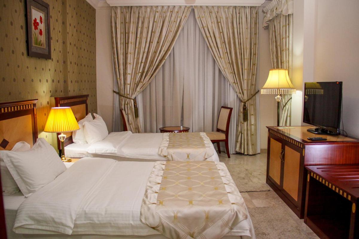 Hotel apartamentowy Pioneer Maskat