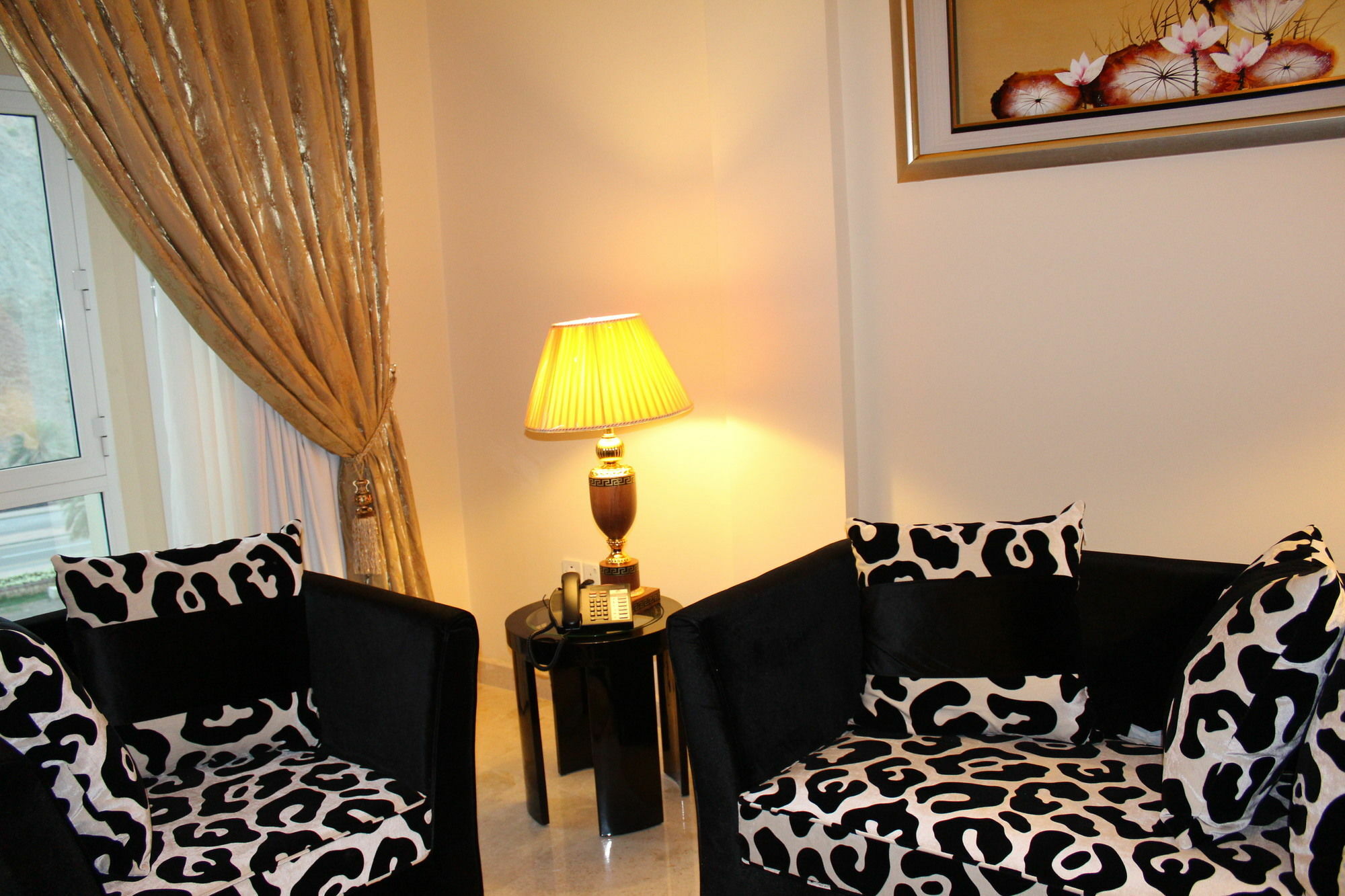 Hotel apartamentowy Pioneer Maskat