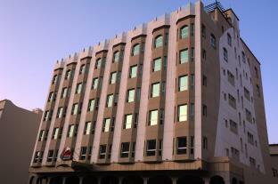 Pioneer Hotel apartamentowy 3*