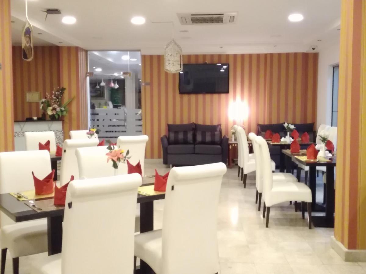Pioneer 3* Maskat